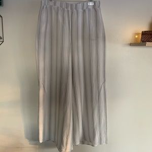Flowy pants